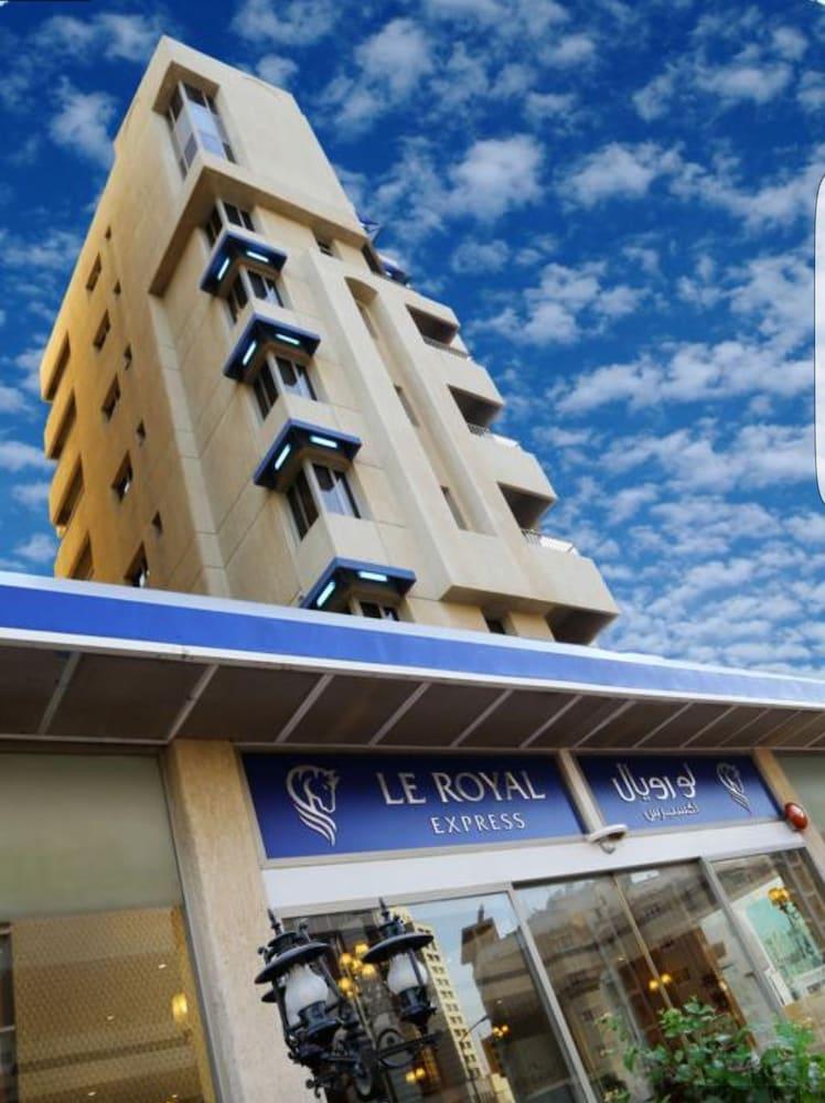 The Royal Express Sharq Hotel Kuwait City Bagian luar foto