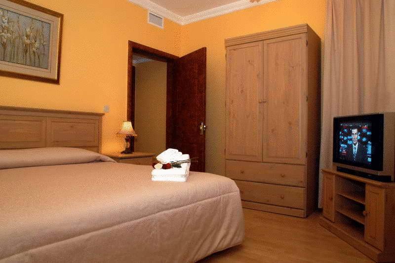 The Royal Express Sharq Hotel Kuwait City Bagian luar foto